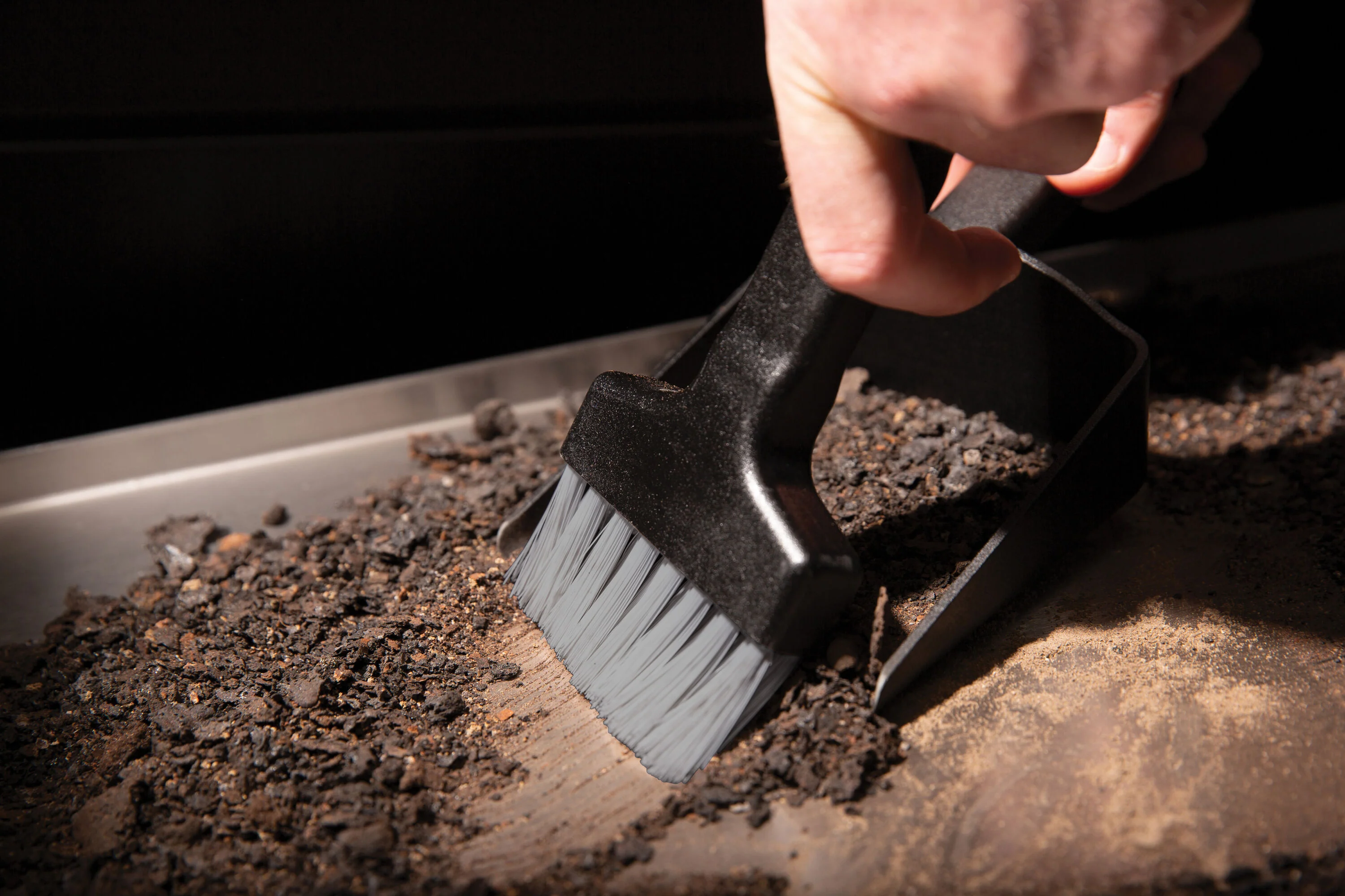 Pellet Grill Cleaning Kit - Image 3